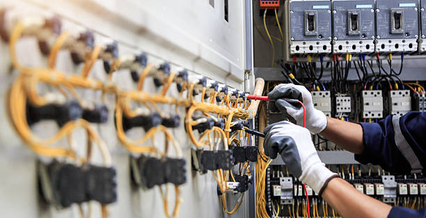 Professional Electrician technician working in Byron, IL